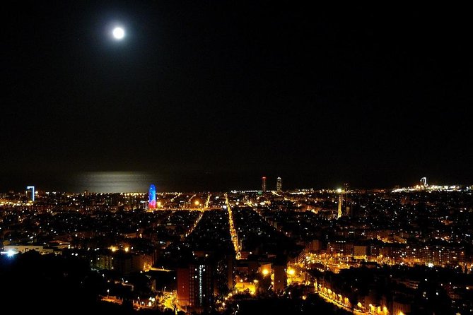 Night Tour of Barcelona by Sidecar Motorcycle - Arc de Triomf and the Gaudí UNESCO Stops on Glowing Streets