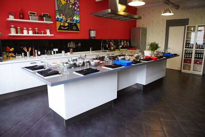 Paella Class & Bottomless Wine: Las Ramblas Views - Value Math: Why $119.77 Can Make Sense for This Kind of Evening