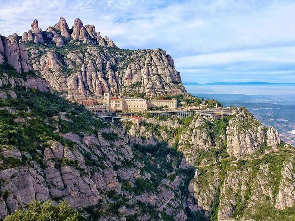 Panoramic Barcelona and Montserrat with Cog-Wheel Train - Why This Barcelona and Montserrat Combo Makes Sense