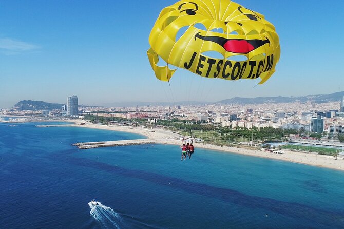 Parasailing Tour en Barcelona - JetScoot parasailing: the real wow factor above Barcelona