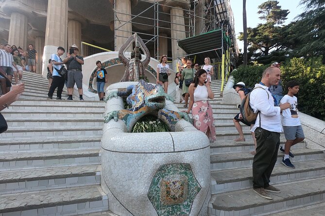 Park Guell Guided Private Tour - English tour, but guide language can vary in real life