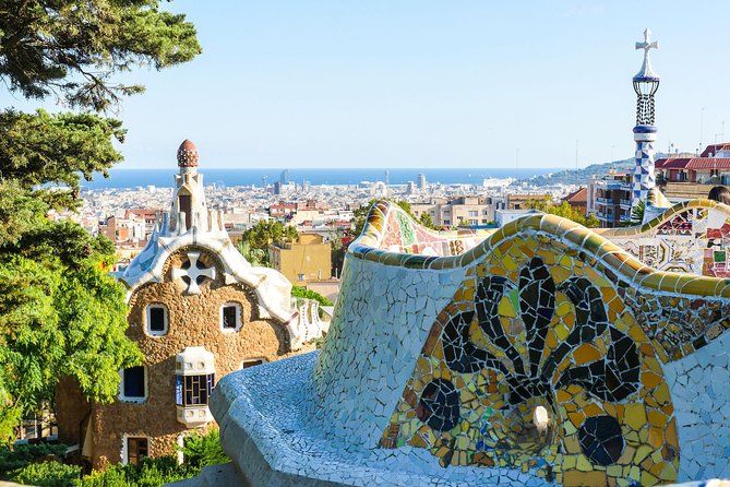 Park Guell Guided Tour with Skip the Line Tickets - The City View Stop with 3 Crosses: Why This Pause Matters