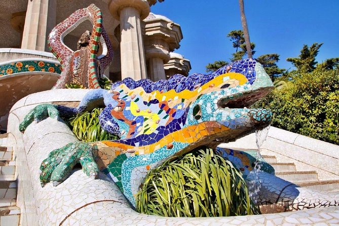 Park Güell with Skip the line tickets and Hotel Pickup - Key highlights at a glance