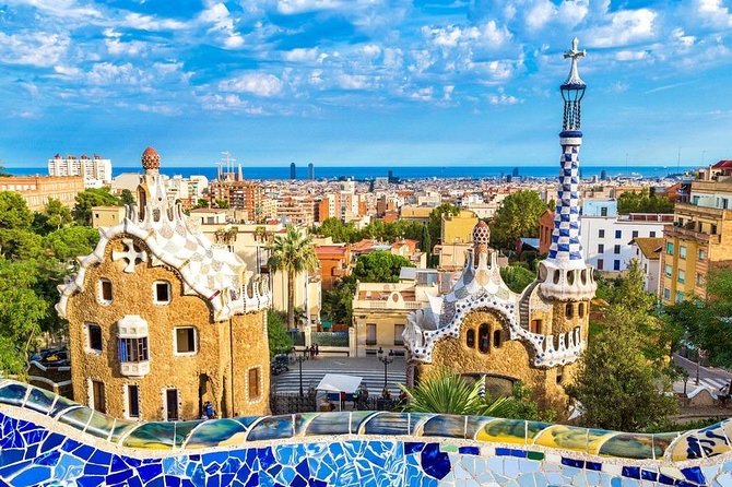 Park Güell with Skip the line tickets and Hotel Pickup - Price and value: what $35 includes that matters in Barcelona