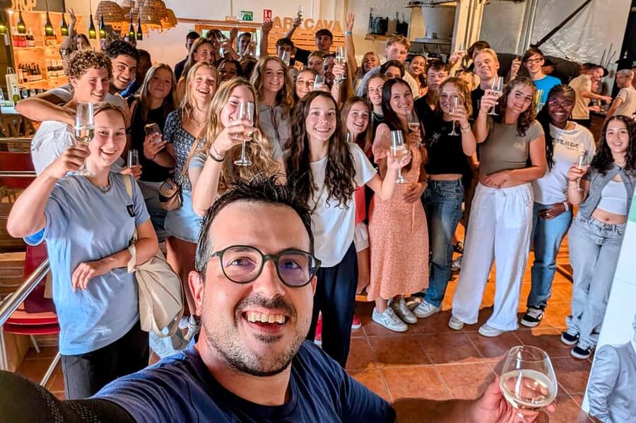 Penedès Vine to Wine: Personalized Cava taste&craft Workshop - First stop: ArtCava Winery’s 14th-century farmhouse