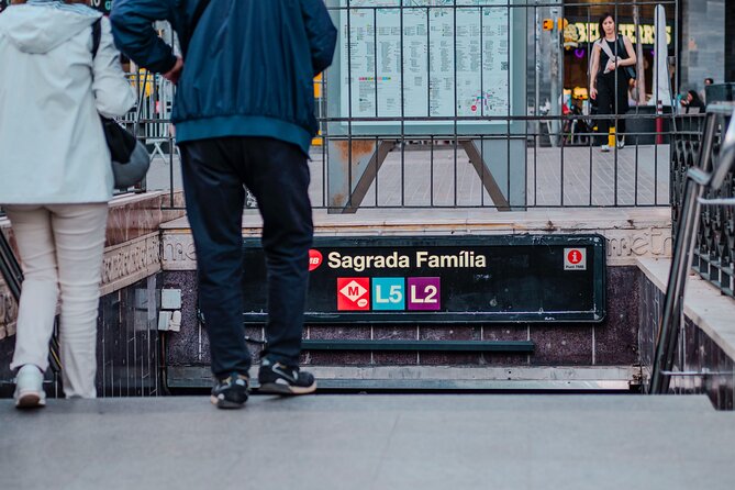 Photo Walking Tour Sagrada Familia and Gaudí in Barcelona - Quick take: what makes this Barcelona Gaudí photo walk special