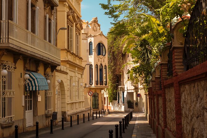 Photo Walking Tour Sitges Experience Beaches and Town - Statues of Santiago Rusinol and Ramon Casas: learn composition with human forms