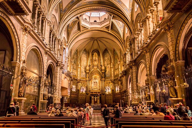 Premium Montserrat & Wine Full Day Tour from Barcelona - Group size, guides, and what makes the day feel smooth