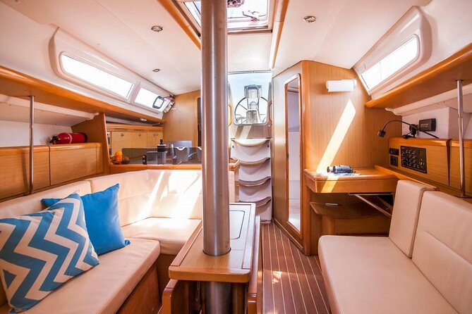Private 2-Hour Tour of Barcelona on a Sailboat - The private factor: your group sets the pace