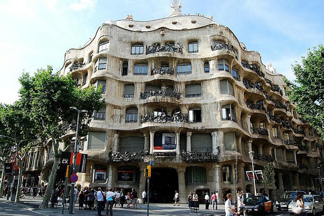Private 4h Tour Of Camp Nou And Most Emblematic Sites Of Barcelona with pick up - La Pedrera (Casa Milà) stop: Gaudí’s style explained while you’re looking