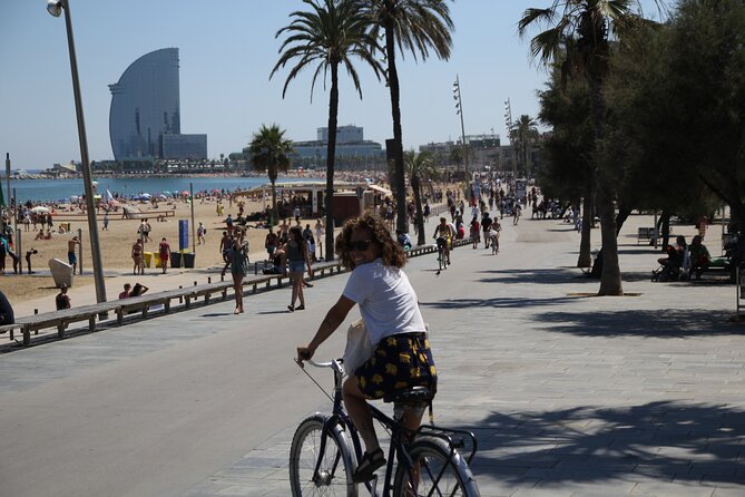Private Barcelona Bike or E-Bike Tour - Catedral de Barcelona: Gothic Meets Neo-Gothic in One View