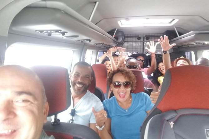 Private Barcelona Half-Day Tour with Local Insights - Price and logistics: what you pay for, and what costs extra
