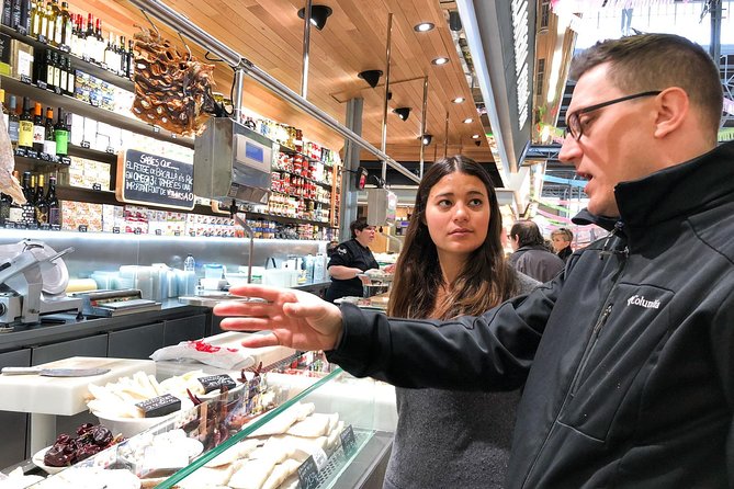Private Barcelona Market Tour & Paella Cooking Class with Josh - Getting Oriented in Gràcia and Finding the Market Hub
