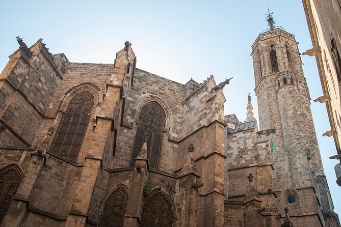 Private Barcelona Old Town and Gothic Quarter Walking Tour - Stop 6: Basilica de Santa Maria del Mar, Catalan Gothic in Motion