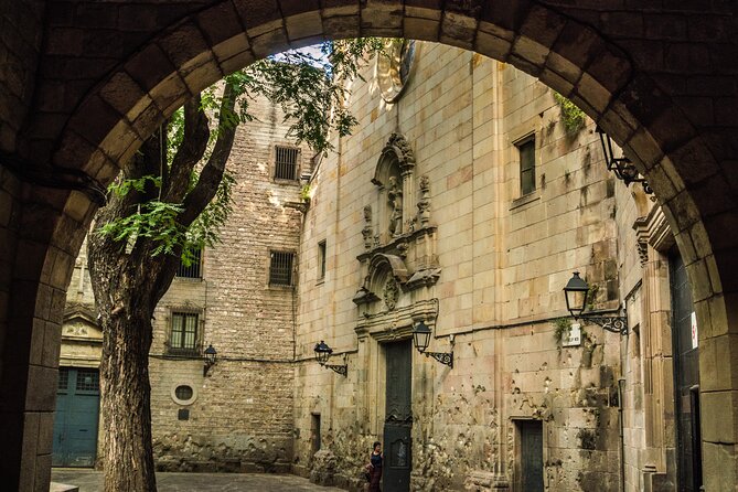 Private Barcelona Old Town Walking Tour: Gothic Quarter & Born - Petritxol, Santa Maria del Pi, and the Call de Barcelona for Cultural Context