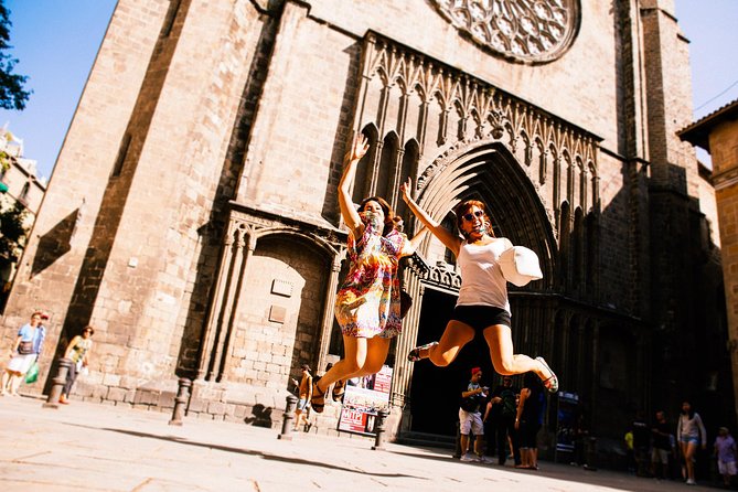 Private City Kickstart Tour: Barcelona - La Rambla meeting point, then straight into the real Barcelona