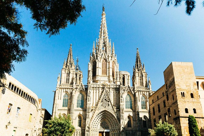 Private City Kickstart Tour: Barcelona - The walking pace and route style you should expect