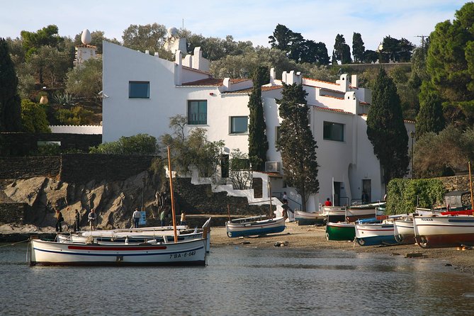 Private Dalí Museum and Tour from Barcelona - Stop 2 in Cadaqués: Dalí’s Home and Workshop in a Beautiful Town