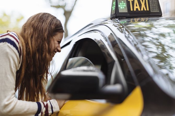 Private Departure Transfer: Hotel to Barcelona El Prat International Airport - What to do right after booking (so the day runs smoothly)