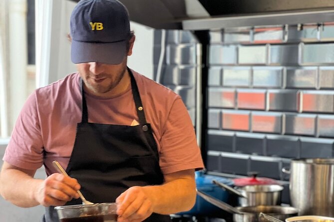 Private Dinning Experience with Michelin Star Chef - Dinner pacing and the speakeasy-loft vibe in Poblenou