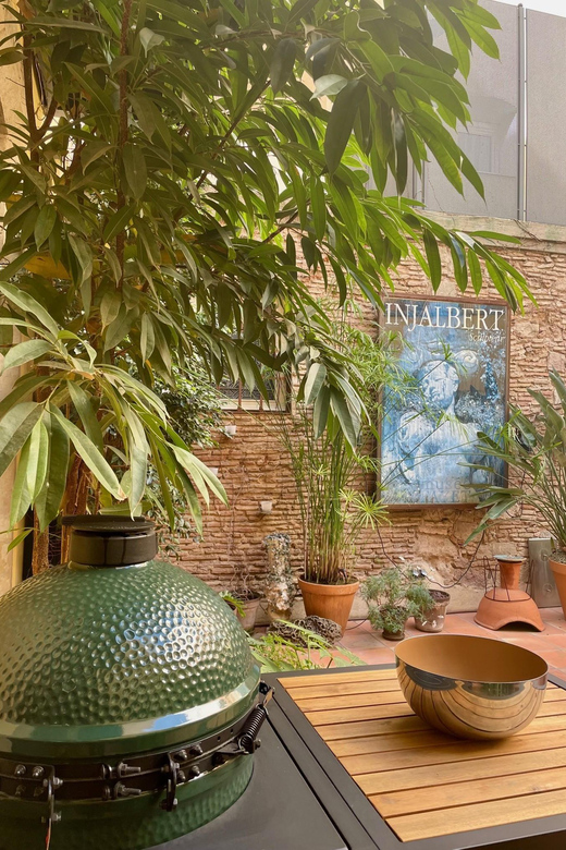 PRIVATE GASTRONOMIC EXPERIENCE IN A LOCAL HOME - The Patio Atmosphere, and Why It Feels Personal