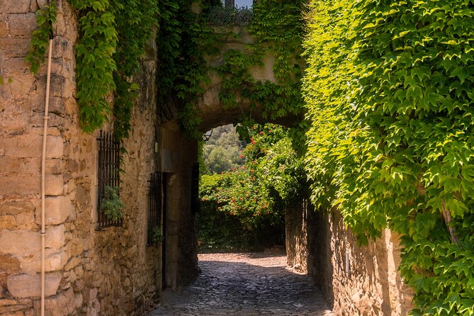 Private: Girona and Costa Brava adventure from Barcelona - How the Best Guides Make This Tour Work