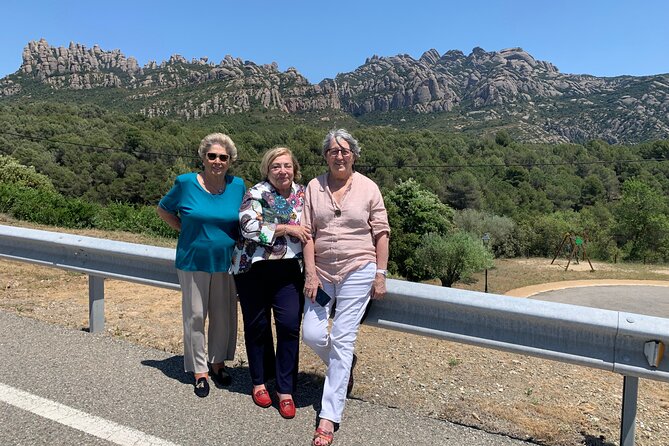 Private Half Day Tour in Monserrat with Driver - Santa Cueva de Montserrat: the cave chapel where the image was found