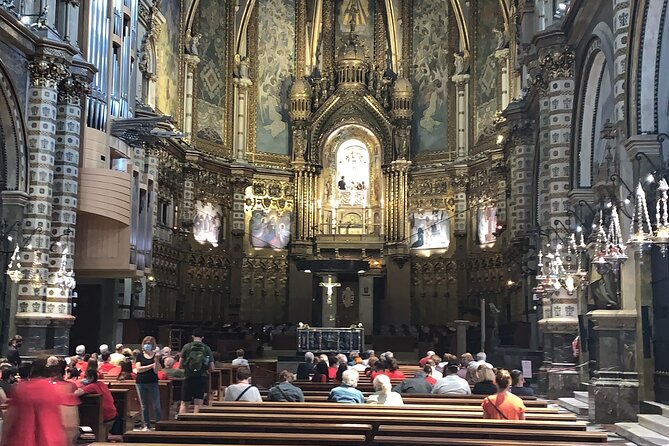 Private Half Day Tour in Monserrat with Driver - Ermita de Sant Joan: funicular access and the Camino de las Ermitas