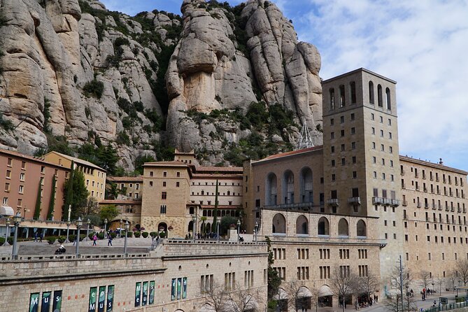 Private Montserrat with Lunch and Wine Tasting from Barcelona - Catalan 3-Course Lunch in Monistrol: Where the Day Gets Human