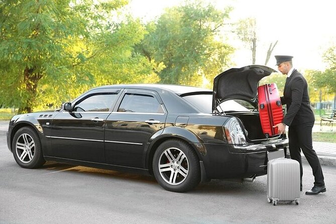 Private One-way Airport Transfer Barcelona Airport to Barcelona - What This Private Transfer Really Means for Your First Hours in Barcelona