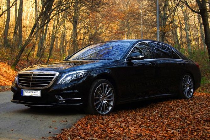 Private one way transfer from/to Barcelona airport to/from hotel - Key highlights at a glance