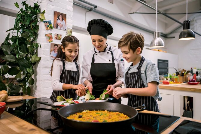 Private Paella Cooking Class and Market Visit with Personal Chef - Dessert and farewell toast: end the meal the Spanish way
