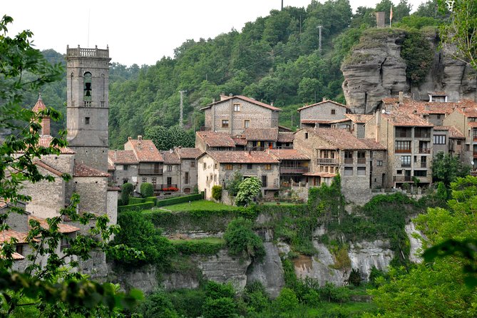 Private Pre-Pyrenees Medieval Village Hike from Barcelona - Who this Rupit to Pyrenees hike is best for