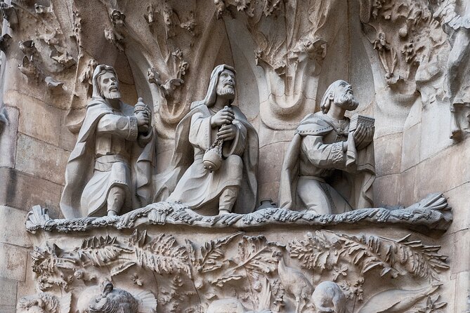 Private Sagrada Familia Guided Tour with Skip the Line Ticket - Price and value: is $221.08 per person a smart spend?