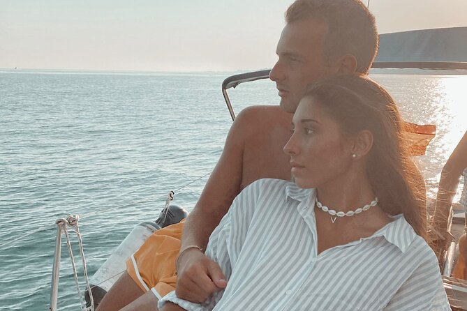 Private Sailboat Ride at Sunset from Sitges - Where you meet in Sitges, and why that helps