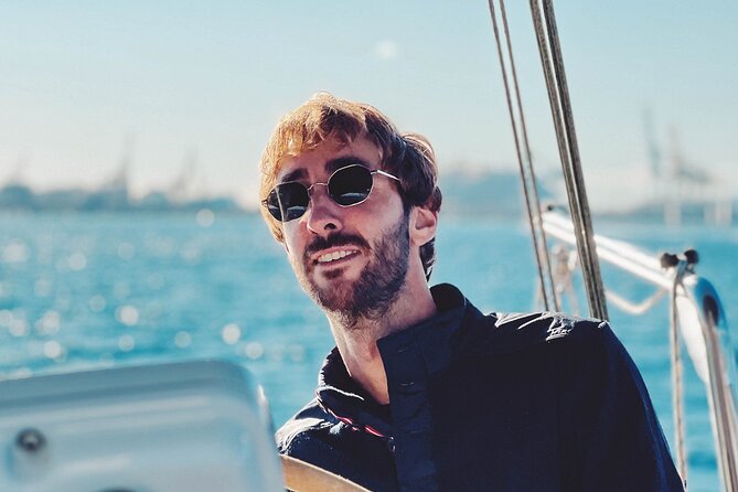 Private Sailing Tour: Enjoy Barcelona from the Sea - Quick hits