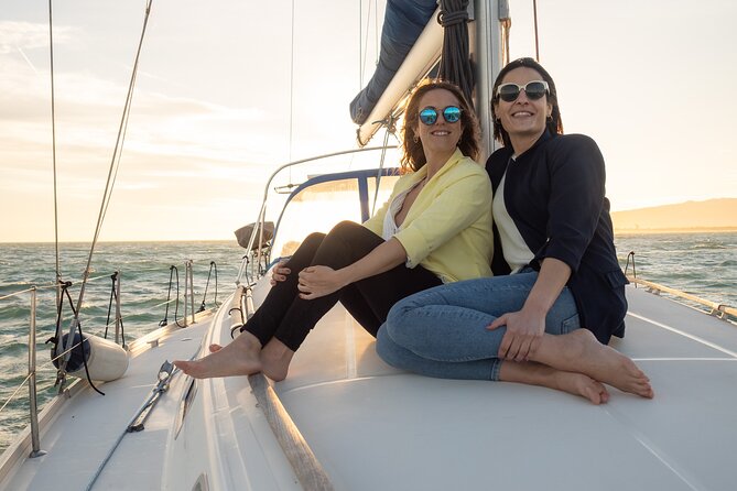 Private Sailing with SUP, Drinks and Appetizers from Barcelona - Who this private sailing trip is best for