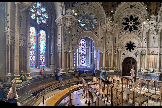 Private Tour from Barcelona to Monserrat - The 4-hour rhythm: timing, waiting time, and where you meet