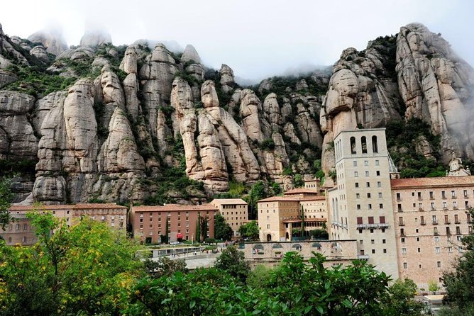 Private Tour: Montserrat and Cava Visit - How this private Montserrat and Cava day works from Barcelona