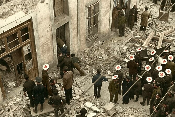 Private Tour Spanish Civil War & Franco's Dictatorship - Booking basics that actually affect your day