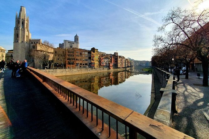 Private Tour to Girona - Girona Art Museum in the Episcopal Palace, what makes it special