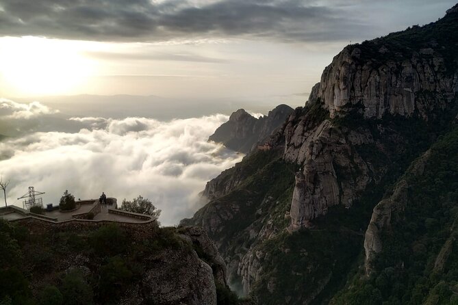 Private Tour to Montserrat with a specialized local guide - Sant Joan funicular: the ride up and how to chase the best 360 degree views