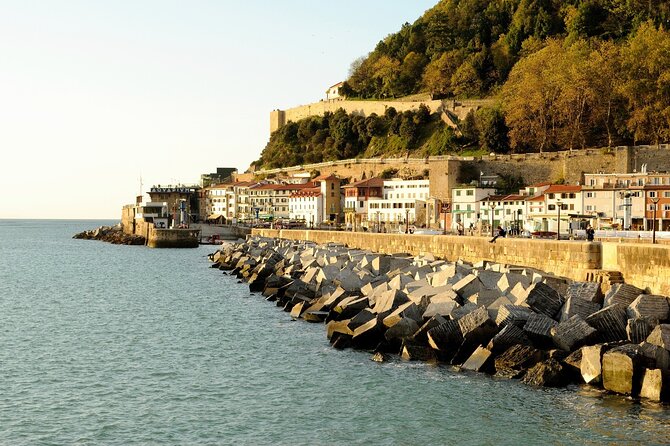 Private transfer: Barcelona to San Sebastian, 2h Stop in Pamplona - Who this transfer is best for