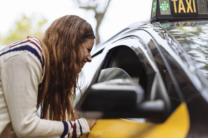 Private Transfers From Barcelona Cruise Port to Barcelona Airport - The flat rate and why it feels good at the end of a cruise