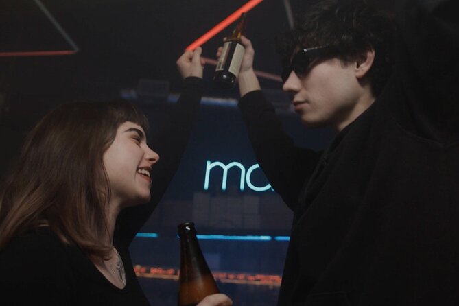 Pub Crawl Barcelona: 4 nightclubs + shots + skip-the-line entry - A 3-hour Barcelona Night With VIP Entry and 3 Shots