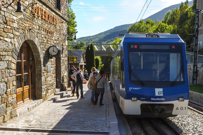 Pyrenees Mountains Private Day Trip from Barcelona - The 8:30am launch from Barcelona and how the drive sets expectations