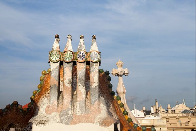 Reserved Entrance to Casa Batlló with Audio Guide in Barcelona - The Dragon Staircase and the Façade That Changes Color