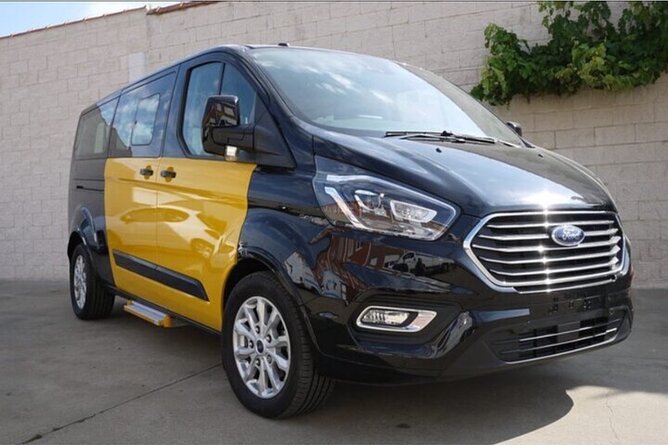 Round Trip From Barcelona Airport to City and City to Airport - Who This Transfer Fits Best