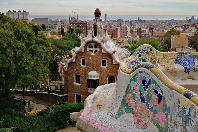 Sagrada Familia and Guell Park Private Tour - Logistics That Matter: Pickup, Tickets, ID, and What If Weather Hits