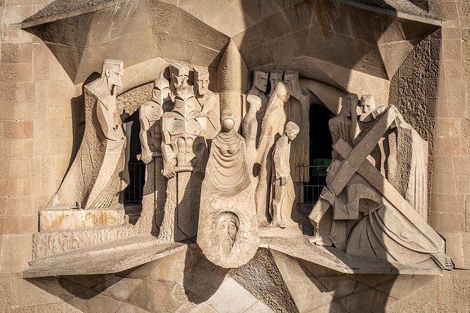 Sagrada Familia Evening Private Tour with Expert Guide - What you pay for: $82.27 and what that covers